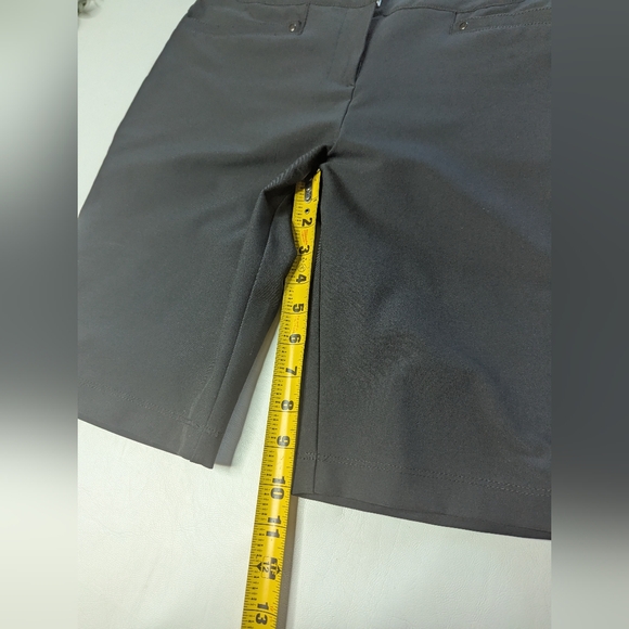 Tail Golf Bundle Of 6! Capris Shorts Size 2 - Picture 10 of 10